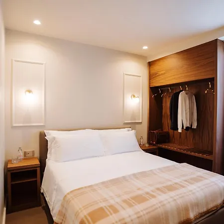 Magnifico Airport 3*